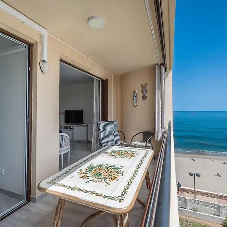 דירה With A Sea View *