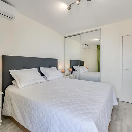 דירה With A Sea View פואנגירולה