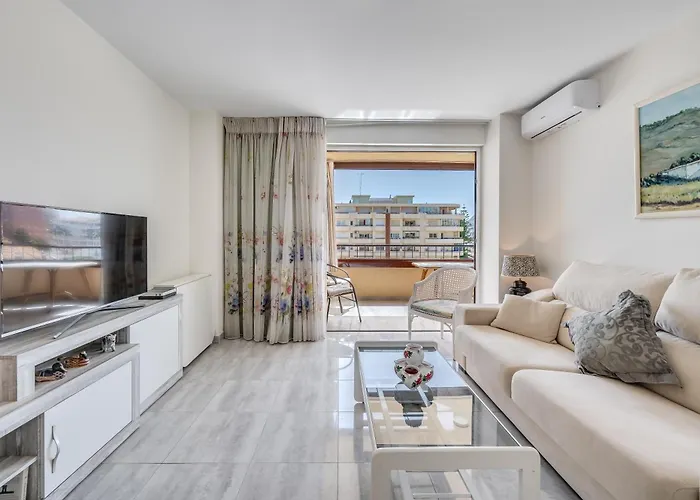 With A Sea View Apartment *